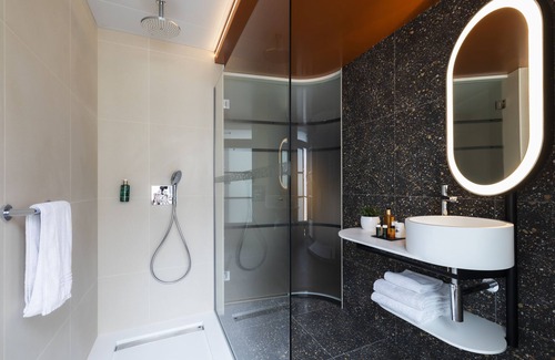 Downtown Hotel | Oceania Le Conti**** Brest