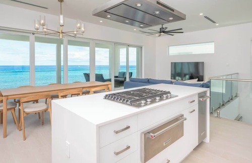 Northwest Point Wohnung | Oceans 9 LUXE 4 BR Villa / West Bay