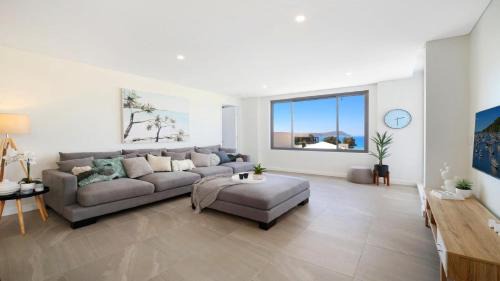 Terrigal Haus | Oceans Edge #7 Accom Holidays
