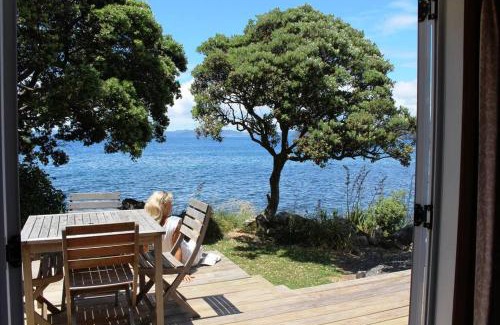 Tuateawa Haus | OCEANSIDE - Exclusive & private - Castaway Cottage