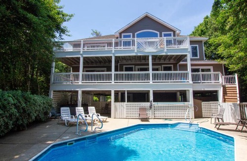 Duck Haus | Oceanside, Private Pool, Pet Friendly, FS2, Villa Four Seasons