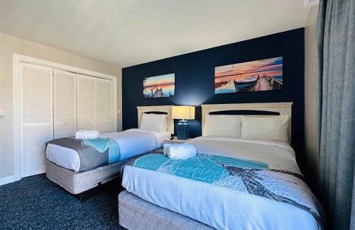 Golden Mile Haus | Oceanview 3 Balconies Pool FREE Attractions