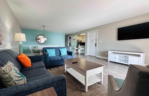 Golden Mile Haus | Oceanview 3 Balconies Pool FREE Attractions
