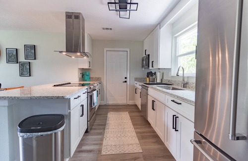 Ormond Beach Haus | ❤️ of Ormond Beach ⭐️Self check-in⭐️Beach