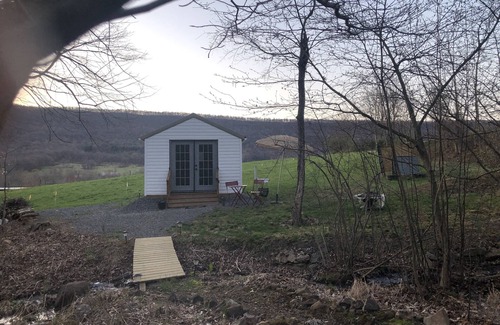 Doylesburg Haus | Off Grid Tiny House Glamping On 22 Acres!