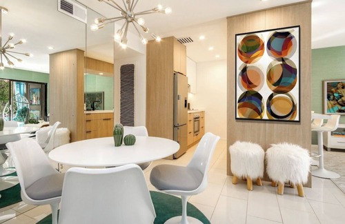 Uptown Design District Eigentumswohnung | Offering lower rates for 6 months or longer