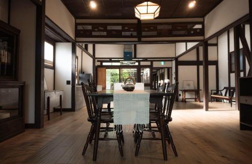 Sasayama Hotel | Oito 美しい街並みに佇む喫茶と宿