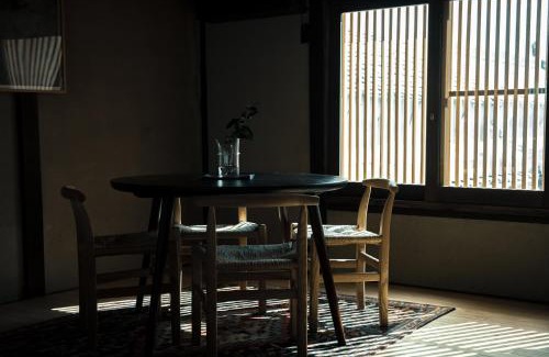 Sasayama Hotel | Oito 美しい街並みに佇む喫茶と宿