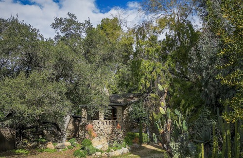 Ojai Haus | Ojai Garden Cottage - Klassisch, ruhig - und doch in der Stadt - überall spazieren!