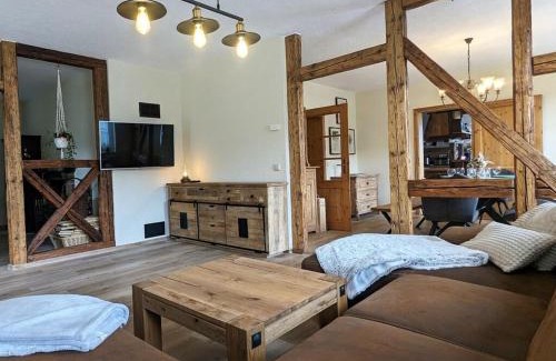 Drebach Haus | Old Forge Modern Retreat