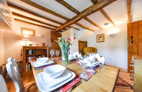 Alfreton Haus | Old Horns Cottage, Higham Derbyshire