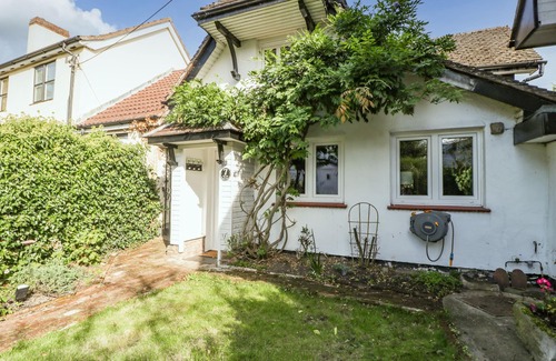 Wilton Hütte | OLD PUMP COTTAGE, pet friendly, character holiday cottage in Wilton