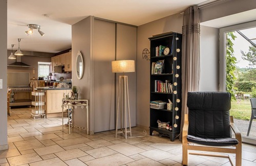 Lizine Haus | Old renovated farmhouse, charm, relaxation in the heart of nature on the Jura plateau