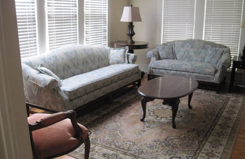 Merigold Haus | Older-home charm in small town close to all MS Delta attractions.