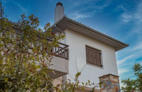 Ano Lechonia Haus | Olive View Cottage in Pelion