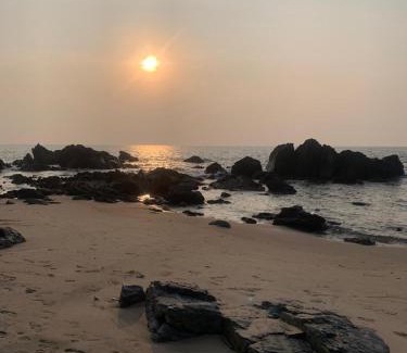 Arambol Haus | Om Ganesh Guest House Cliffside