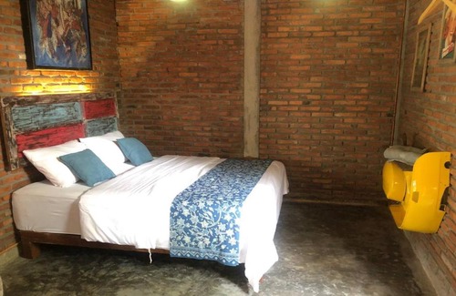 Banjarasri Haus | Omah Dhalang, Ethnic Java House with Nature View