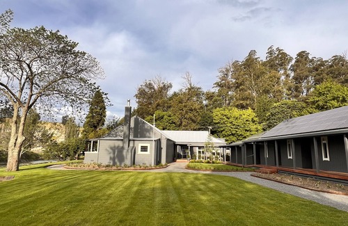 Puketapu Haus | Unterkunft am Fluss und Rückzug in Rissington