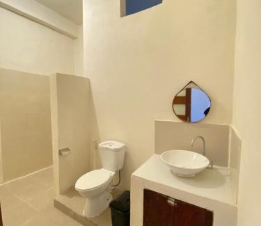Gerupuk Haus | Ombak kai kai homestay and restoran