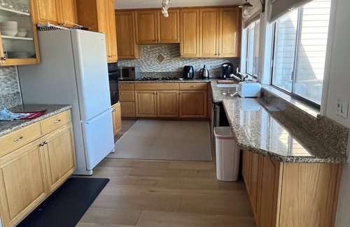 Tahoe Keys Haus | OMG.! Beautiful Waterfront S. Lake Tahoe home, private sandy Beach & Dock.