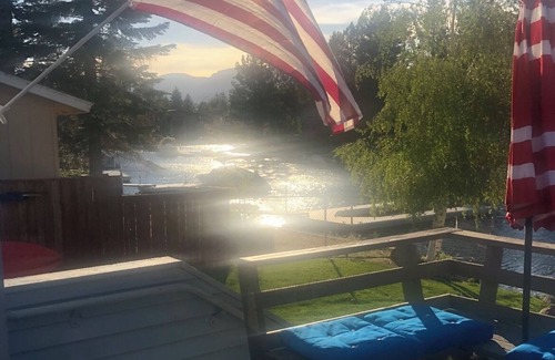 Tahoe Keys Haus | OMG.! Beautiful Waterfront S. Lake Tahoe home, private sandy Beach & Dock.