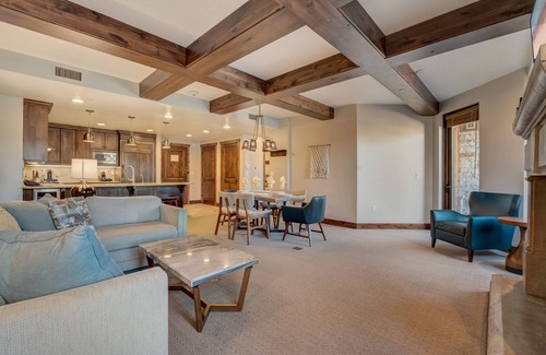 Park City Eigentumswohnung | OMG- Luxury 1 BDR Suite Pool Hyatt Canyons