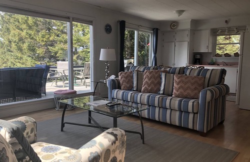 Mackinaw City Hütte | Am Michigansee, familienfreundlich, tolle Lage in der Nähe von Brücke / Insel / Sehenswürdigkeiten