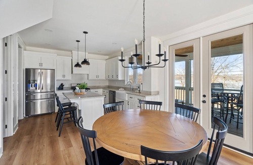 Guntersville Haus | On Reel Time at River Rocks Plantation