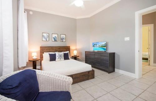 Old Man Bay Haus | On the Bay #103 Condo