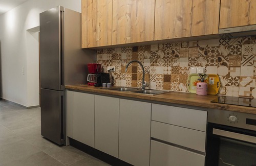 Nestos Villa | On the hill Residence for families,friends,couples