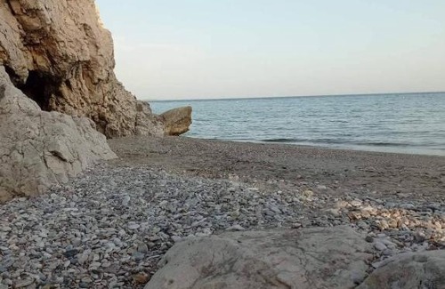 Pythagorion Haus | Once upon a rock