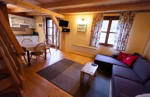 Jasenak Wohnung | 1-Zimmer-Ferienwohnung Haustiere erlaubt Jasenak, Karlovac (A-20718-d)