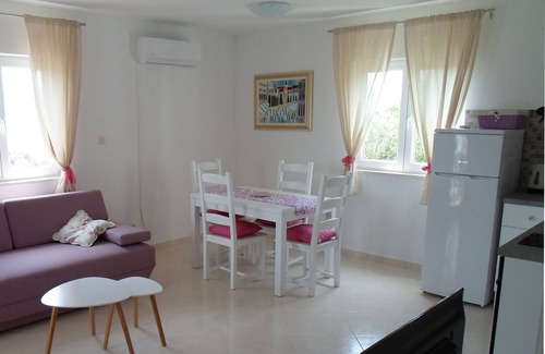 Kuciste Wohnung | 1-Zimmer-Ferienwohnung mit Balkon und Meerblick Kuciste - Perna, Peljesac (A-10161-e)