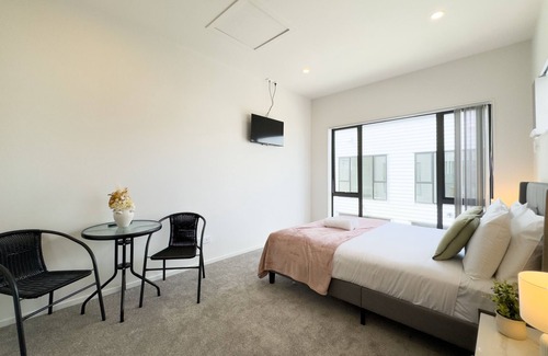 Papakura Haus | One-bedroom Retreat in Takanini