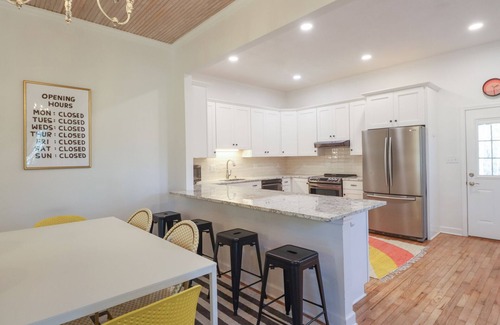 Pass Christian Hütte | One block to beach - Kids Welcome - Great Rates - Cozy Cottage - Easy booking