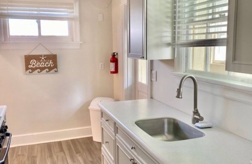 Ventnor City Wohnung | One block to the beach/one block to Margate/steps to restaurants