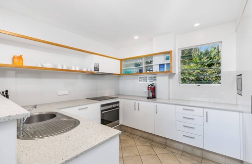 Point Lookout Haus | Beachies 1 - Point Lookout, QLD