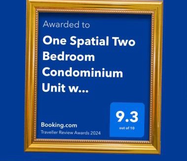 Mandurriao Wohnung | One Spatial Two Bedroom Condominium Unit with Pool and Gym free Netflix and wifi