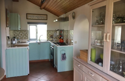Ourique Hütte | Ein besonderes Cottage mit eigenem Pool, herrlichem Grundstück, herrlicher Aussicht.