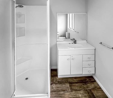 Onehunga Haus | Onehunga Oasis l 2bed Private Home l Cornwall Park