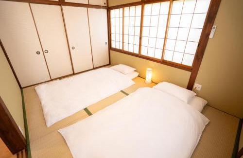 Nakamura Wohnung | OneStay一宿 無料駐車場 駅徒歩2分 和モダン一軒家 小庭付き 静か お子様連れに優しい 名古屋駅近