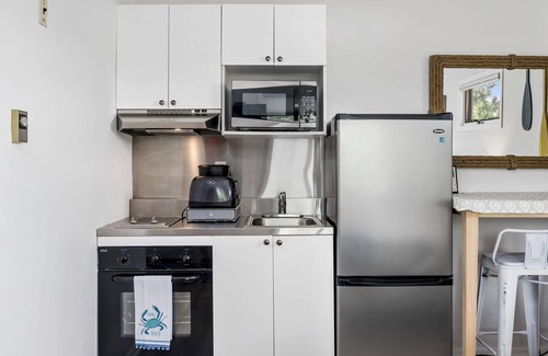 Chincoteague Eigentumswohnung | Only 5 minutes to Assateague National Seashore!