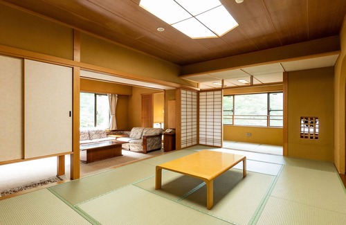 Higashinaruko Onsen Hotel | Ooedo Onsen Monogatari Kounkaku