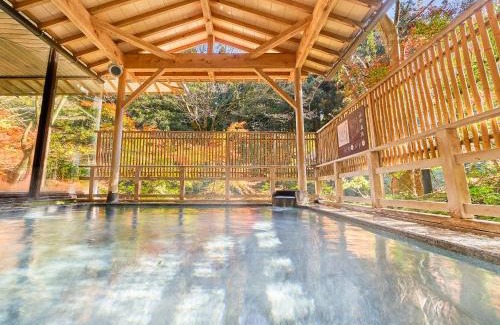 Kaga Hotel | Ooedo Onsen Monogatari Premium Yoshinoya Irokuen