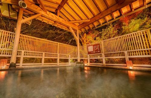 Kaga Hotel | Ooedo Onsen Monogatari Premium Yoshinoya Irokuen