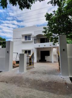 Courtallam Wohnung | Oonjal Veedu-Renovated Recently