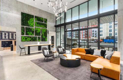 Downtown Wohnung | Open Loft in Redmond Core - 92 Walkscore!