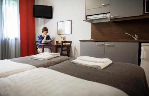 Oravi Hotel | Oravi Apartments