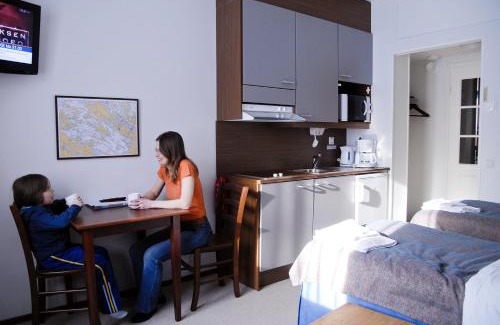 Oravi Hotel | Oravi Apartments