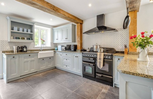 Pontesbury Hütte | Orchard Barns - UK47200